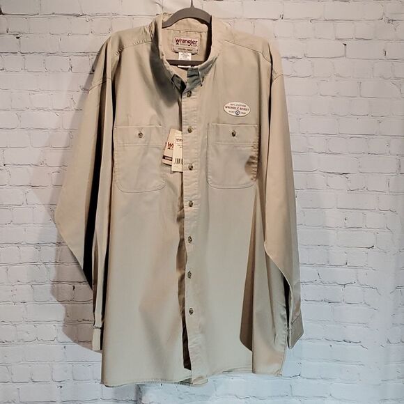 Men's big and tall Wrangler Rugged Wear button front shirt NWT - Picture 1 of 8